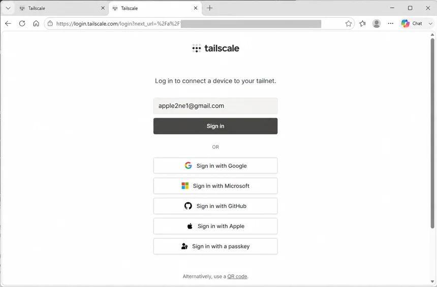 Windows 웹 브라우저에서 Tailscale 장치 연결 로그인 페이지를 열고 주소 표시줄의 일회성 인증 식별자를 회색 가림막으로 숨긴 화면