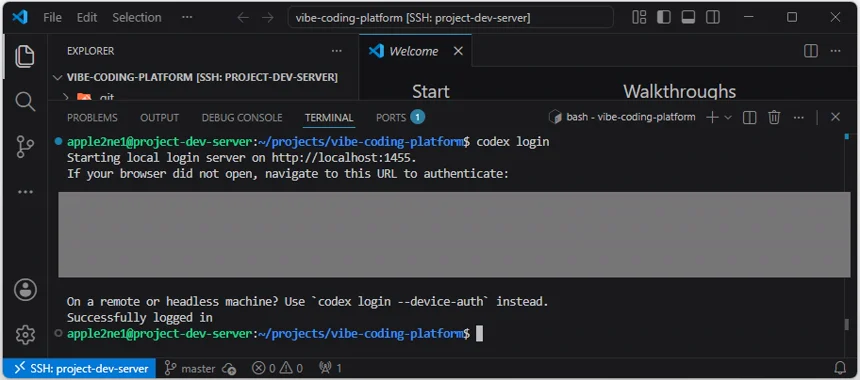 VS Code 원격 터미널에 Successfully logged in이 표시된 화면에서 OAuth 로그인 세션 URL을 회색으로 가린 상태